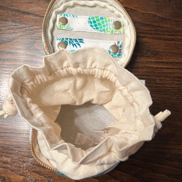 NWOT PQ Pineapple Jewelry Holder - Picture 4 of 6